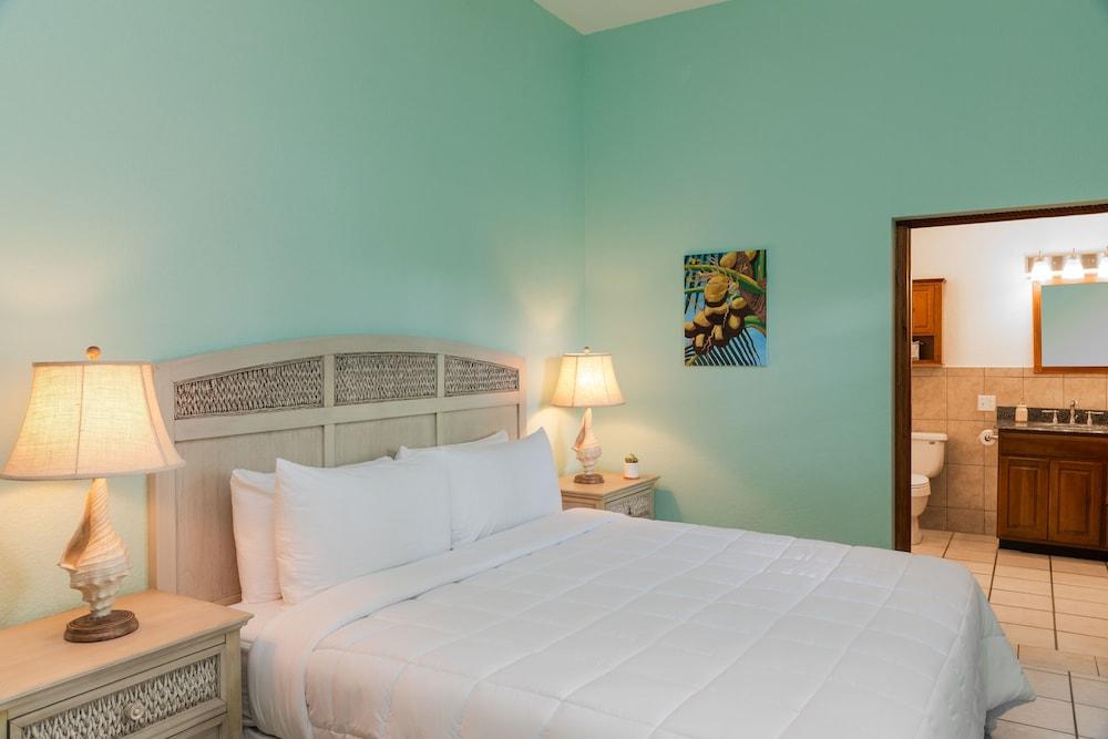 Grassy Flats Resort & Beach Club