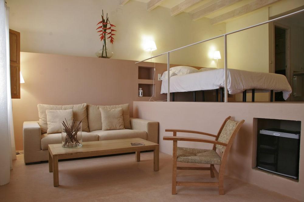 Aldea Roqueta Hotel Rural