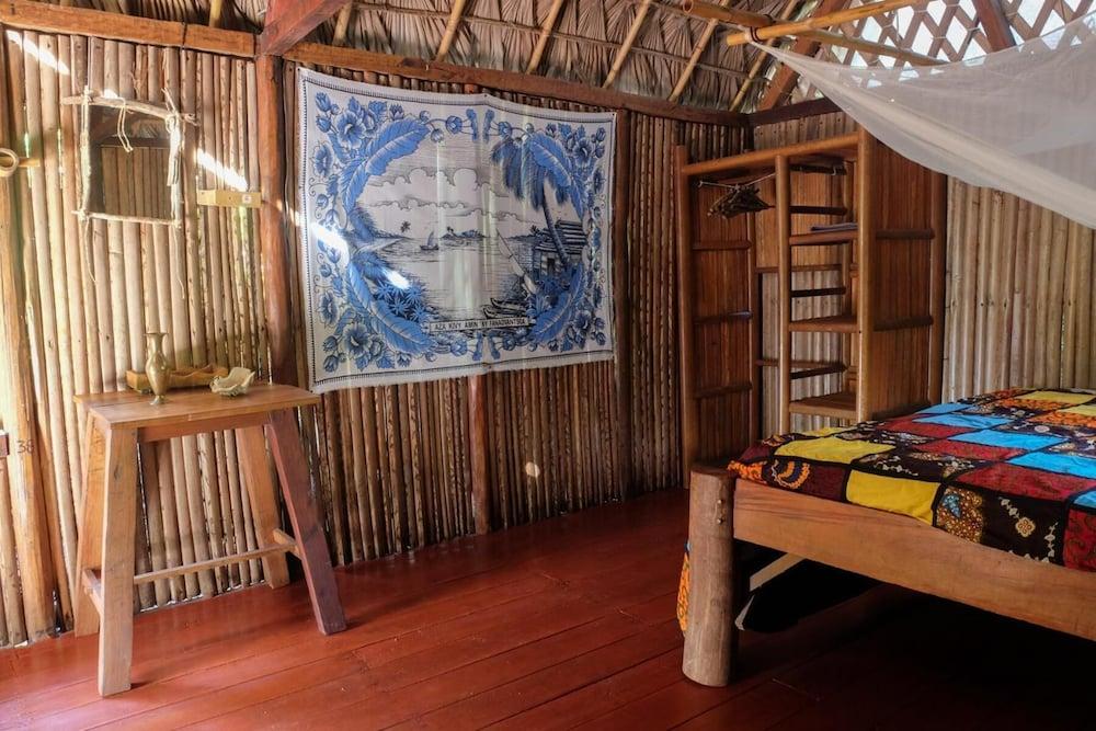 Varatraza Wind Riders