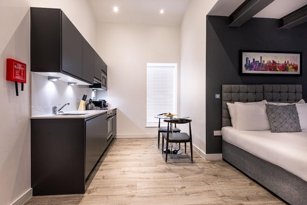 CityStop Apartments Newington