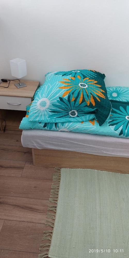 White Coral Club - Hostel