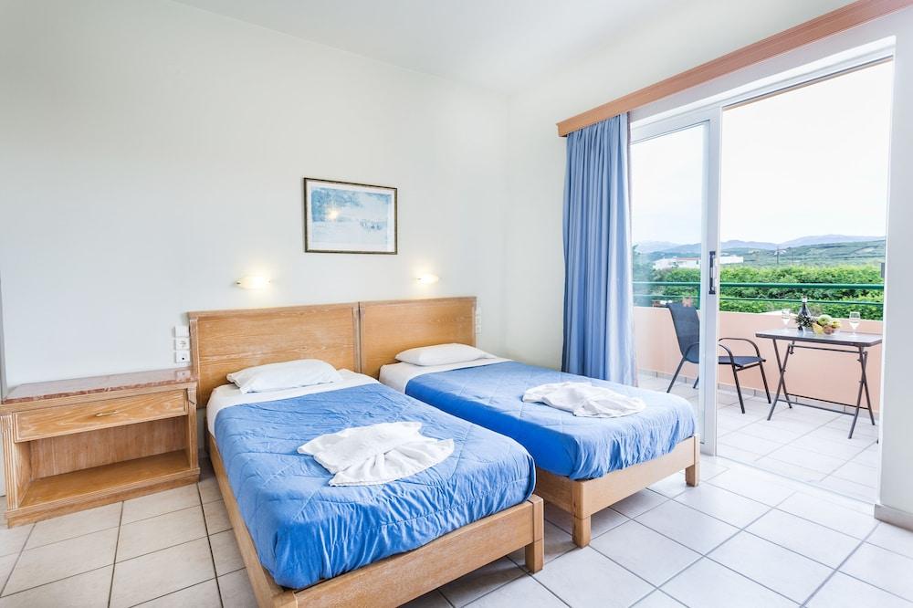 Alonia Hotel Apartments