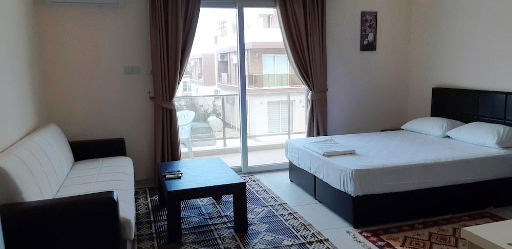 Royal Sun Residence Wave 2 apartment