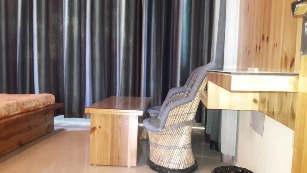 White Water Inn McLeodganj