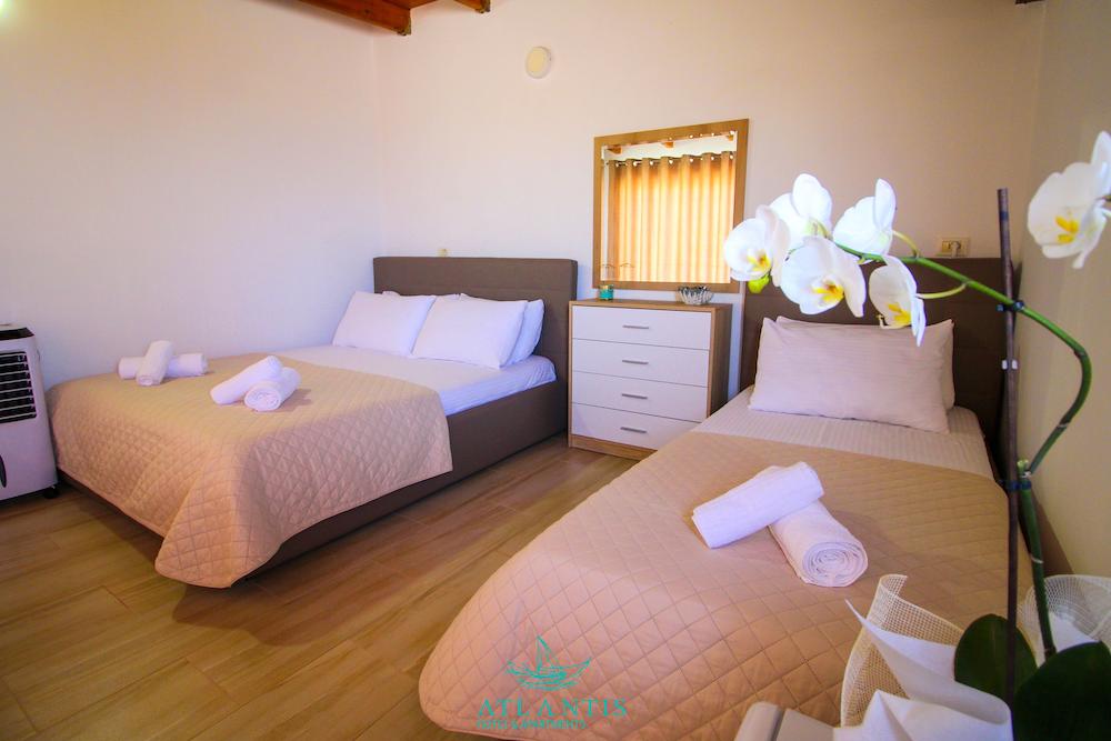 Atlantis Hotel & Apartments