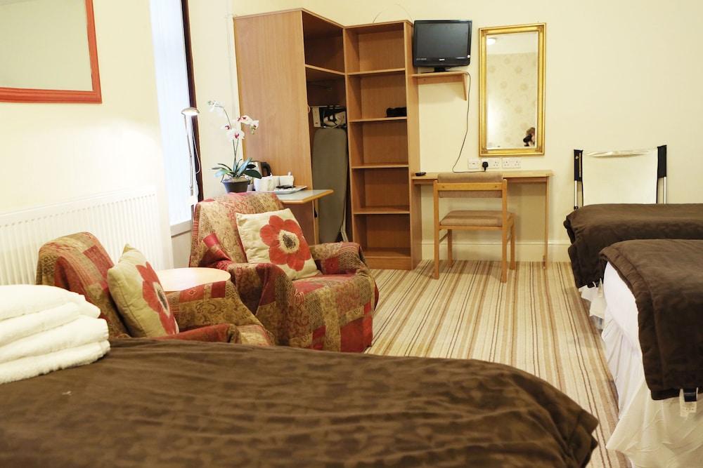 Homesly The Station Hotel