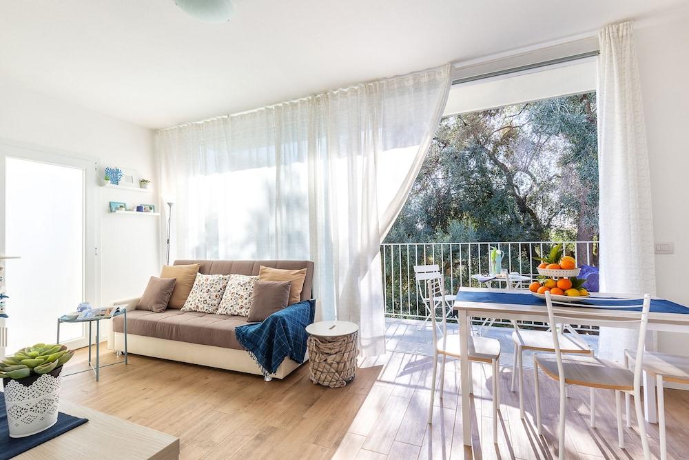 Residence Olivastro Vista Mare