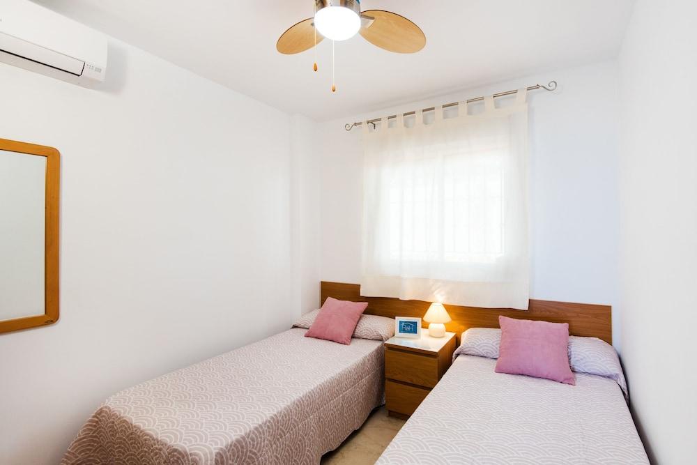 RentAndHomes Carvajal Playa