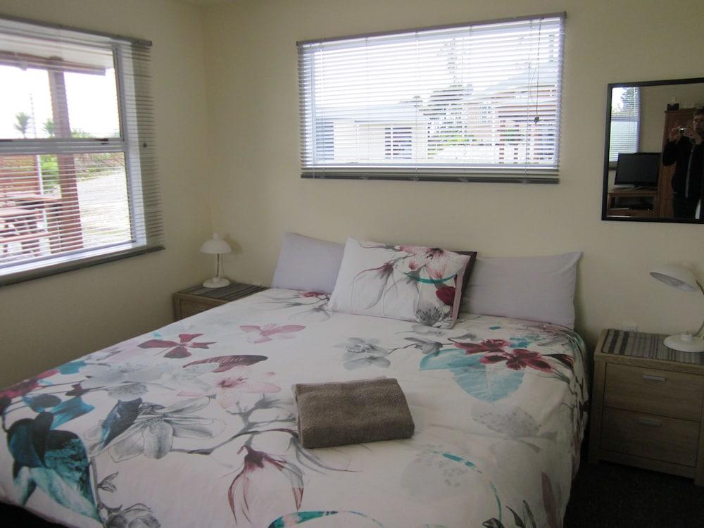 Sunset Accommodation