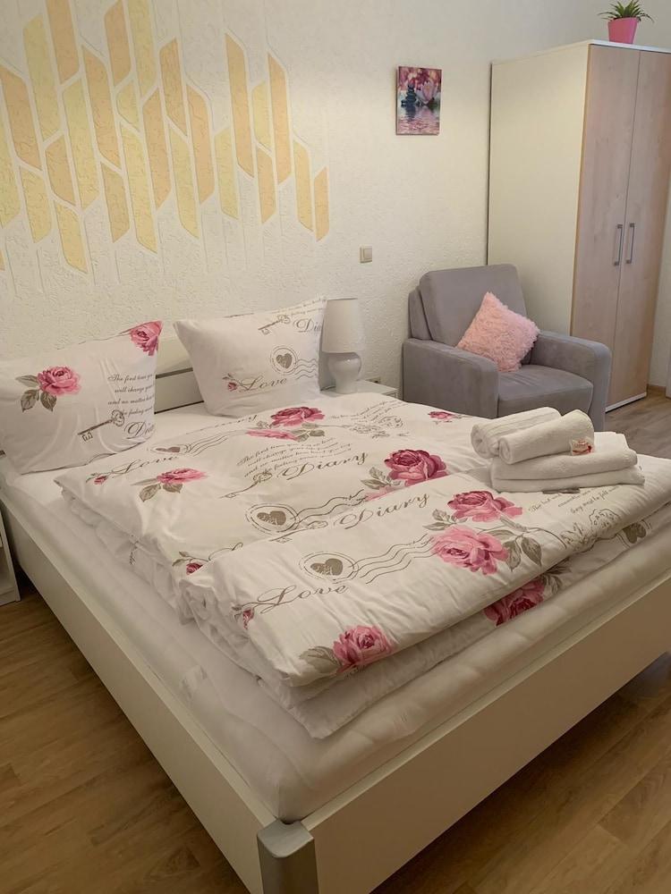 Pension Nathalie Leser