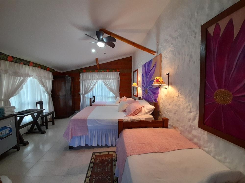 Finca Hotel Villaluzandi