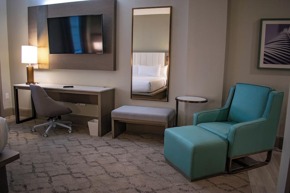 Centennial Plaza Resort Gulfport