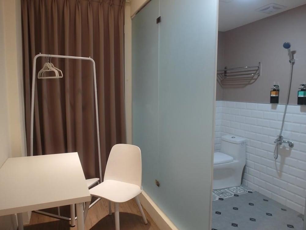 Feng Jia Tonight Hostel