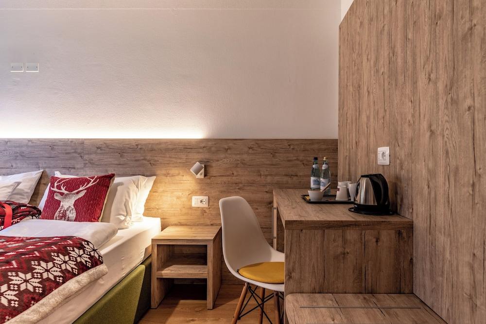 HOTEL KRONPLATZER HOF