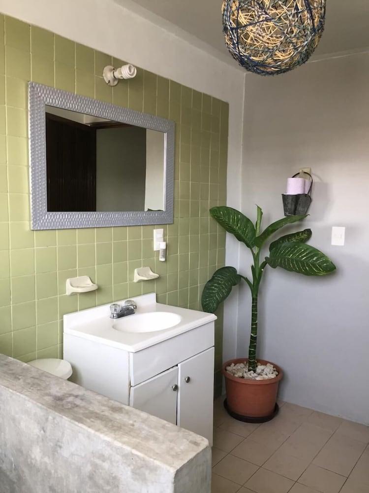 Hostal Central - Hostel