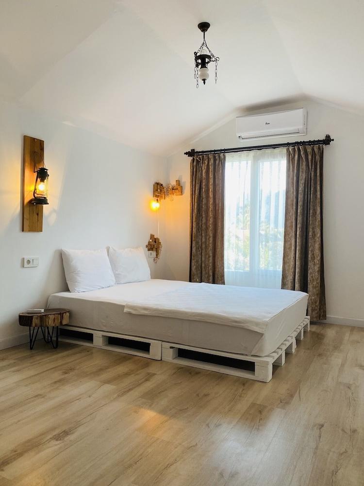 Çıralı Marina Loft Hotel