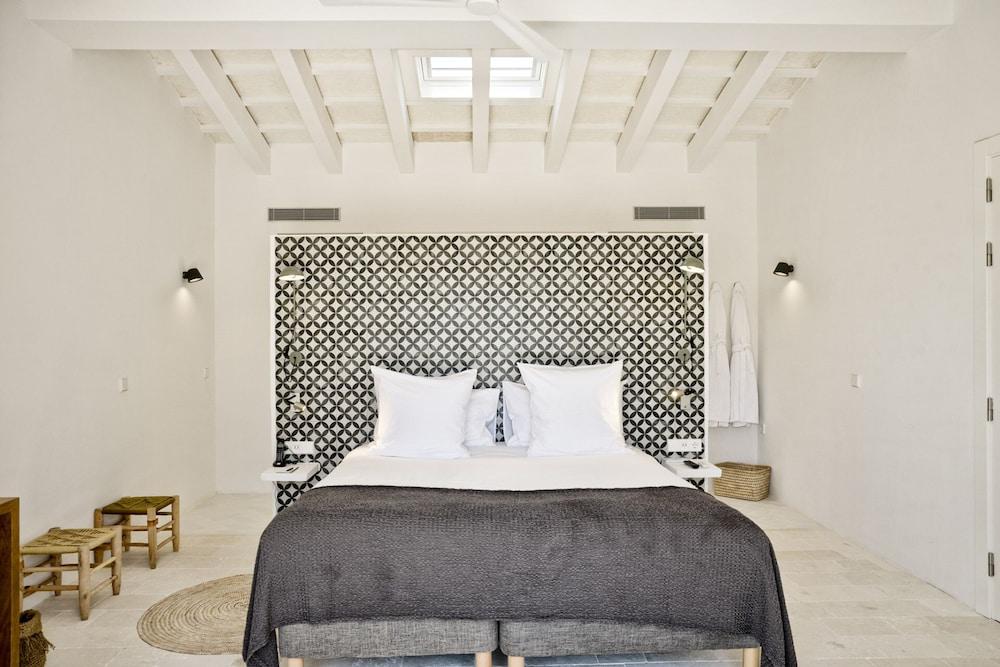 Santa Ponsa - Fontenille Collection