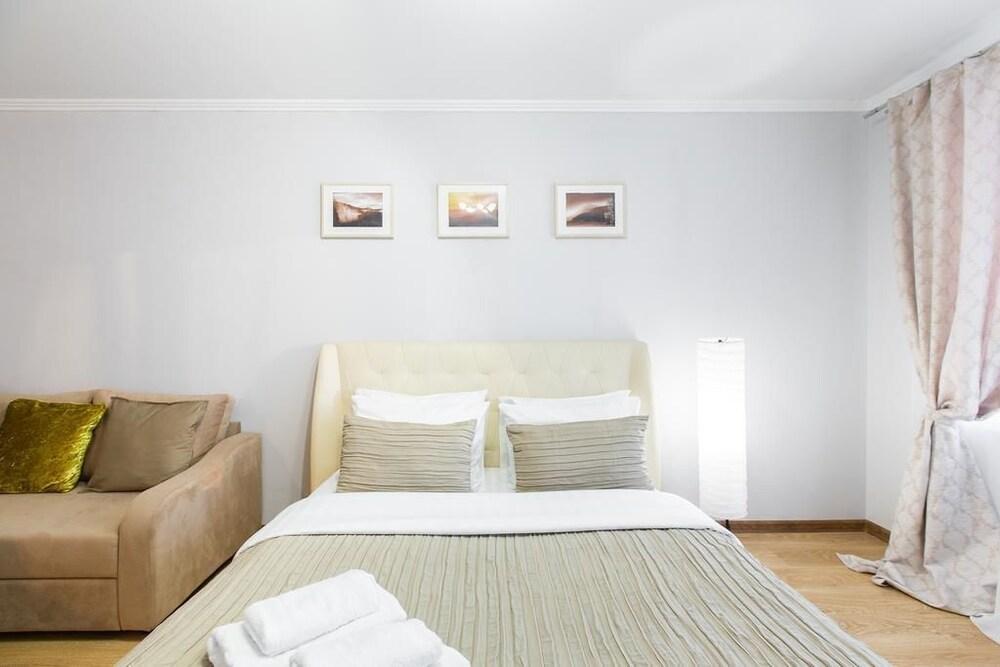 GoodAps 2-Spasonalivkovskiy Pereulok 16