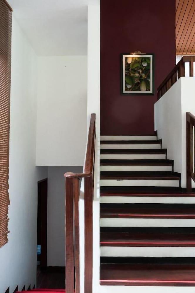 Villa Lovender Klub Bunga A14