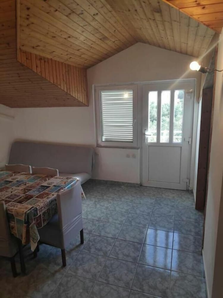 Apartmani Murina