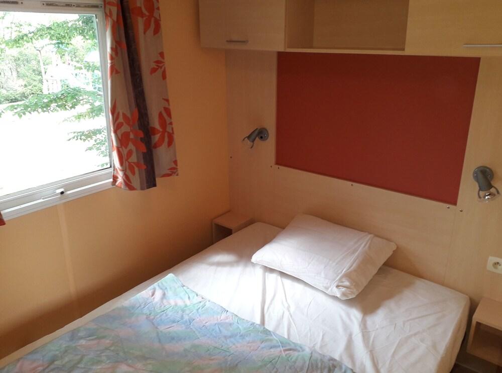 Camping La Croix Badeau - Mobilehomes