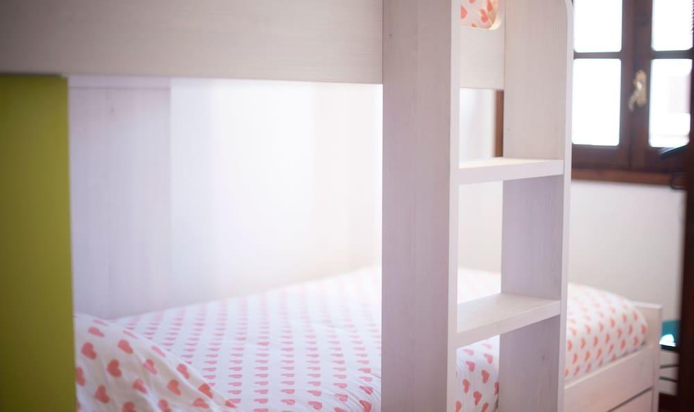 Semi-Detached House 2 (R86)