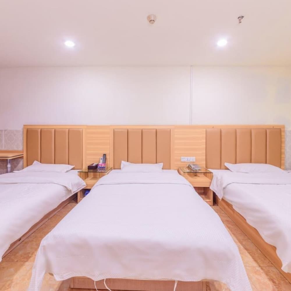 Jiangxia Business Hotel