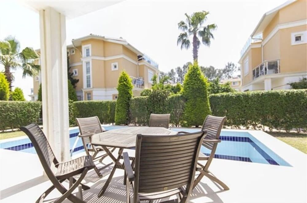 Belek Ultra Luks Single A-6