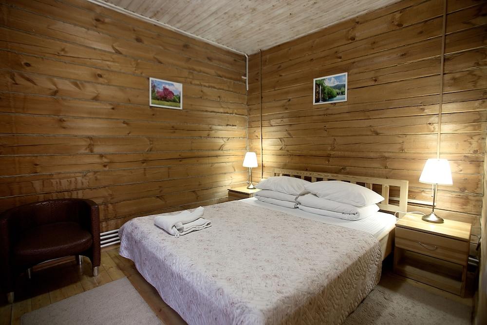 Crona Medical & SPA Hotel