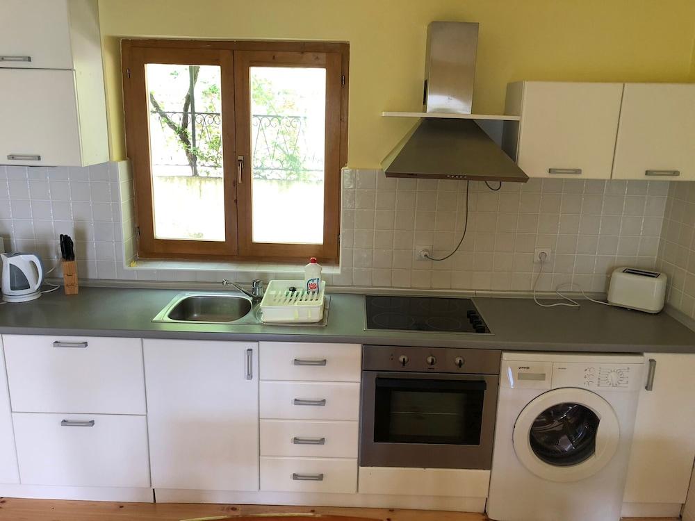 2 Bedroom Apartment With Beautiful Views