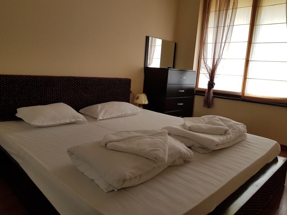 Golden Sands Rentals