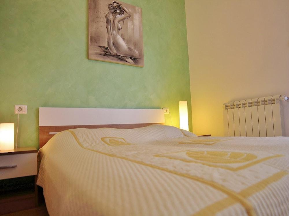 Apartment Karlo & Jakov