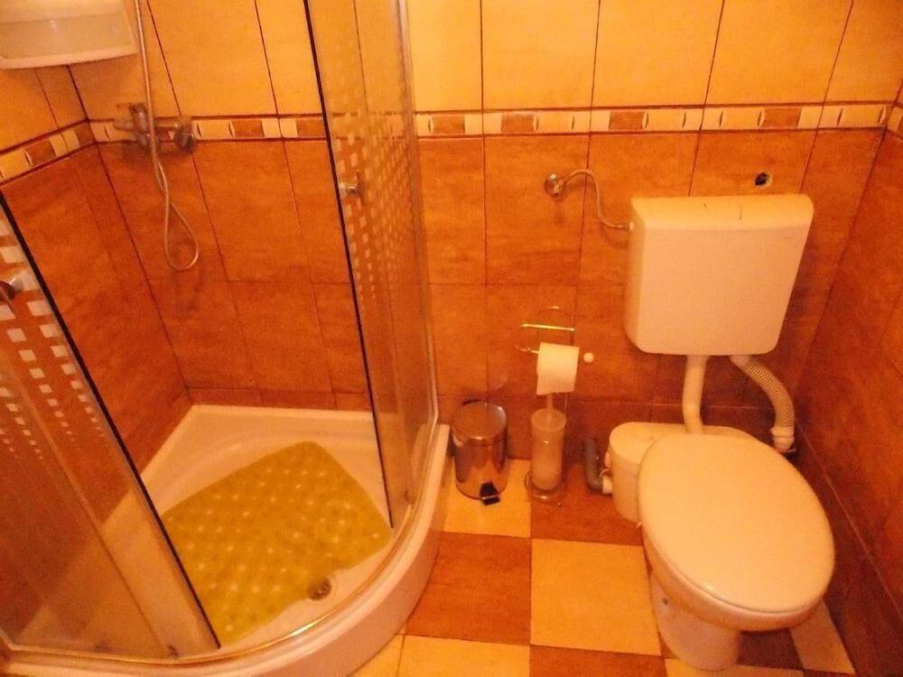 Apartment Tomy / Studio Terrace A1