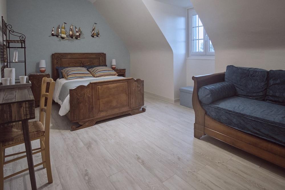 A L'ombre des Pommiers