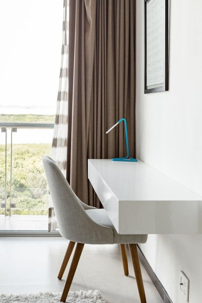 Beautiful Beachfront Apartments