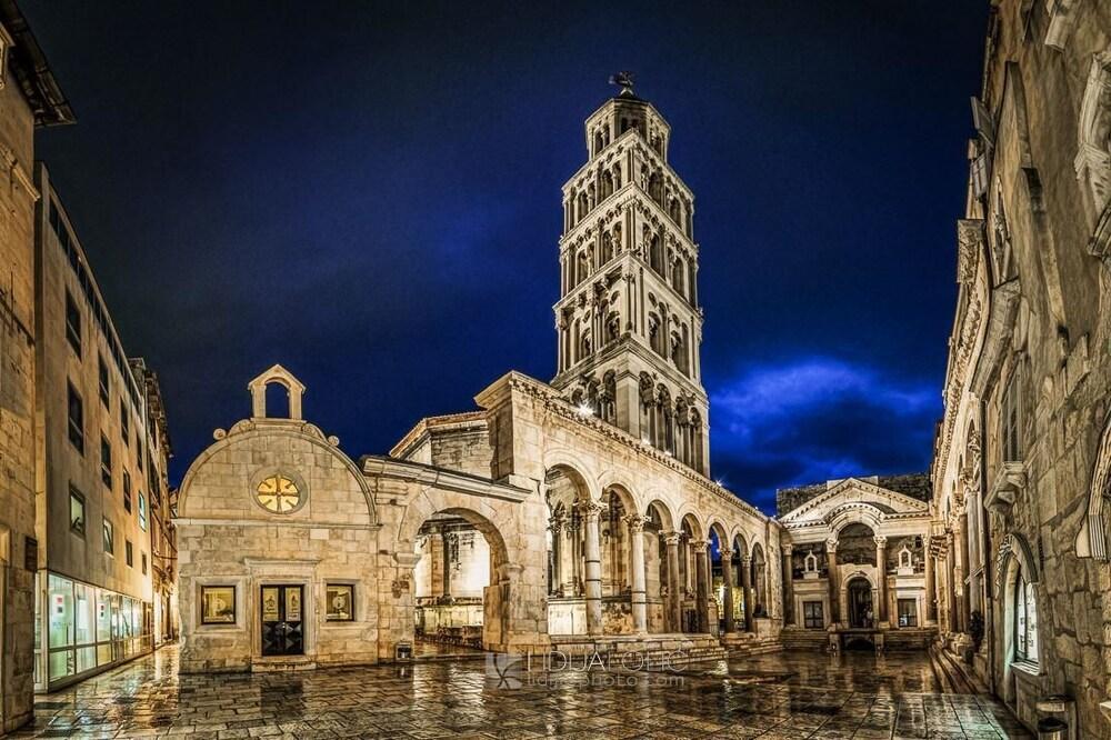 Apartments Belvedere