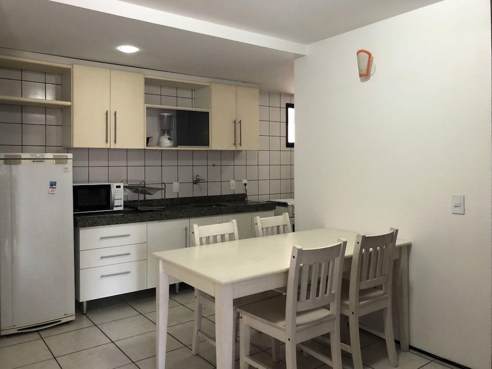 Altavista Apartments