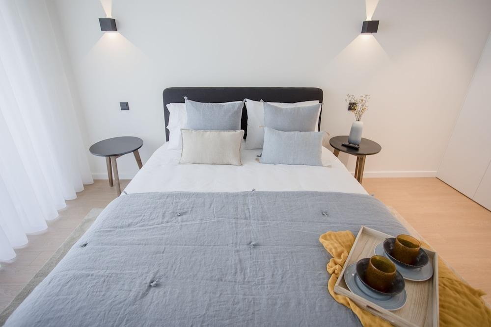 Liiiving in Gaia - Beach Seaside Apartment