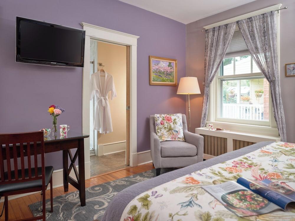 Mooreland Garden Inn