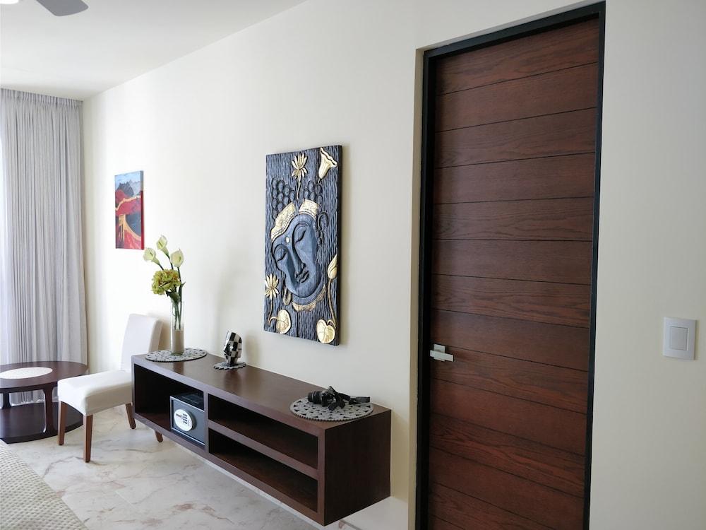 Anah Downtown DT 201B