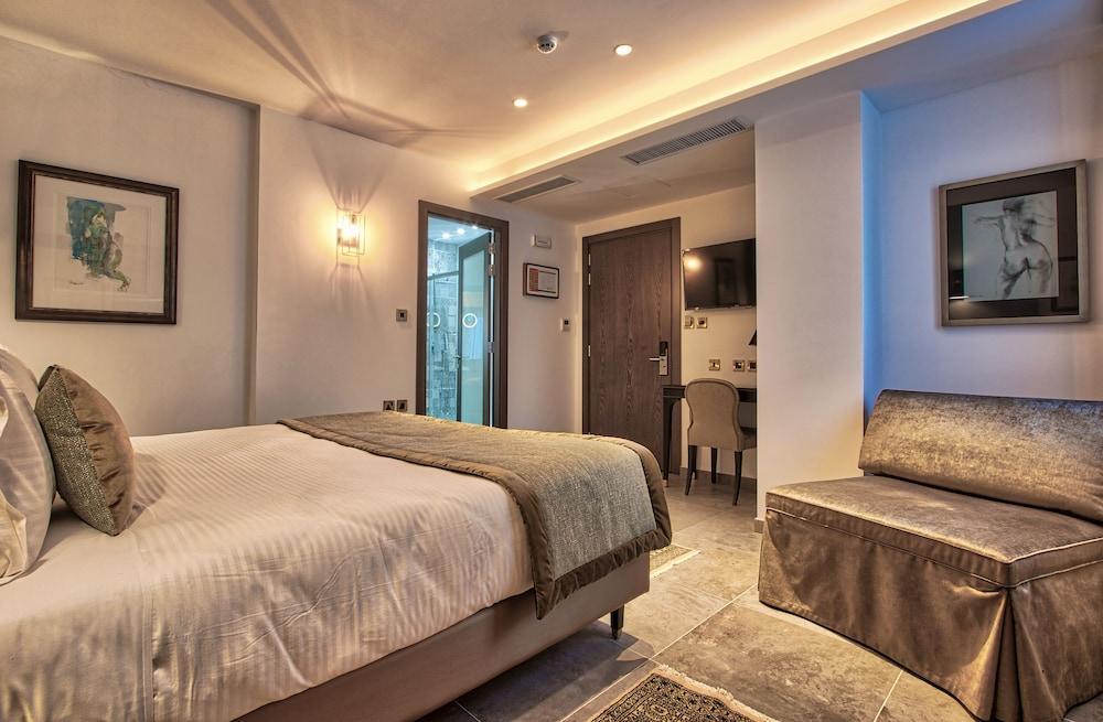 Palazzo Rosaria Boutique Hotel