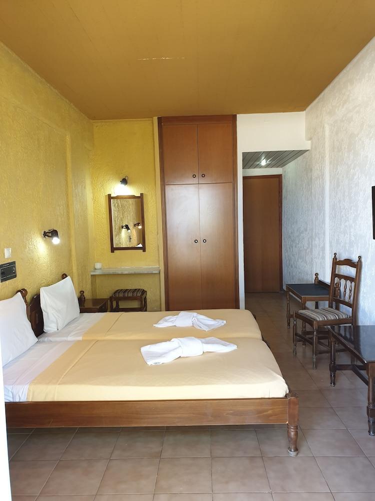 Hotel Alexandros
