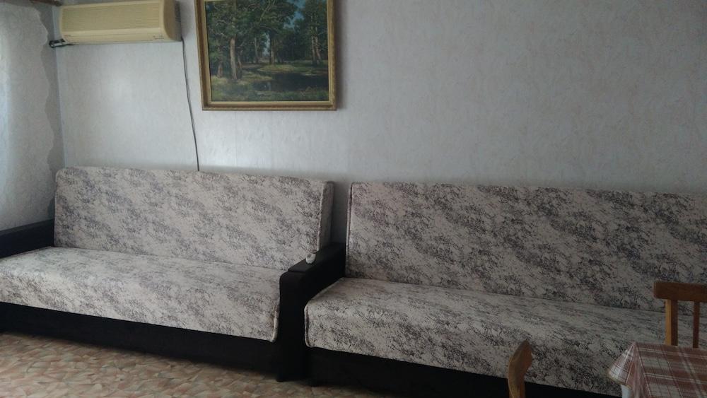 V gostyakh u Baby Poli