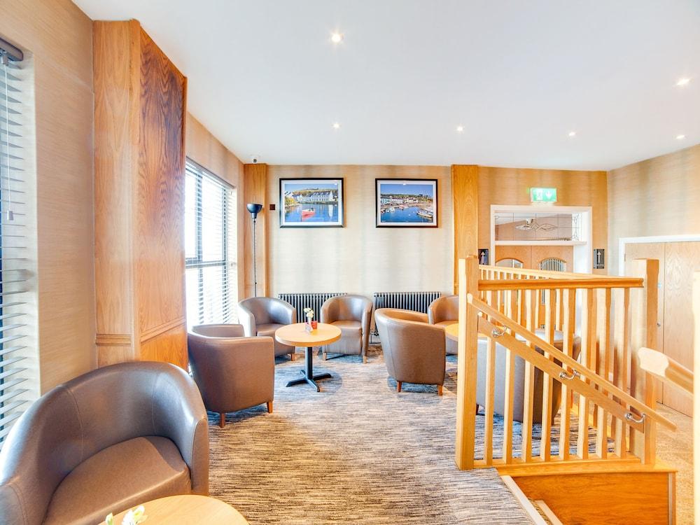 Standing Stones Lodge