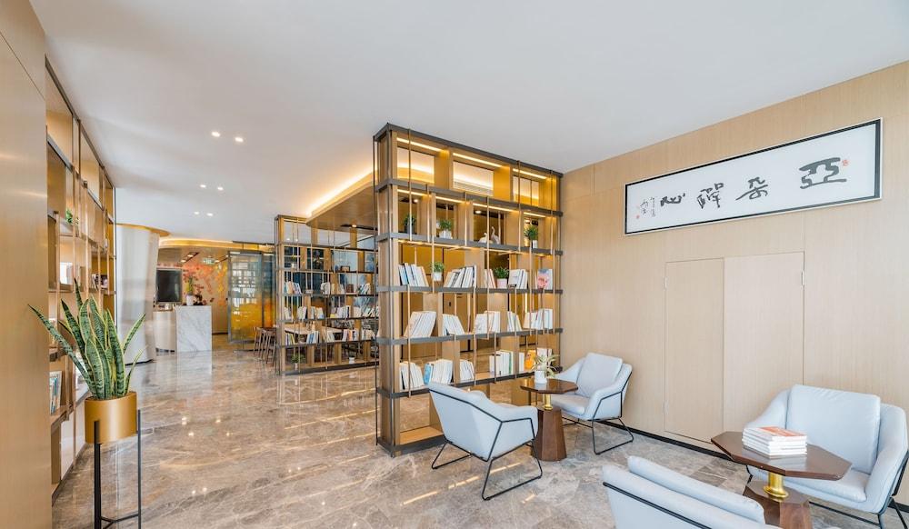 Atour Hotel Nanbin Road Chongqing