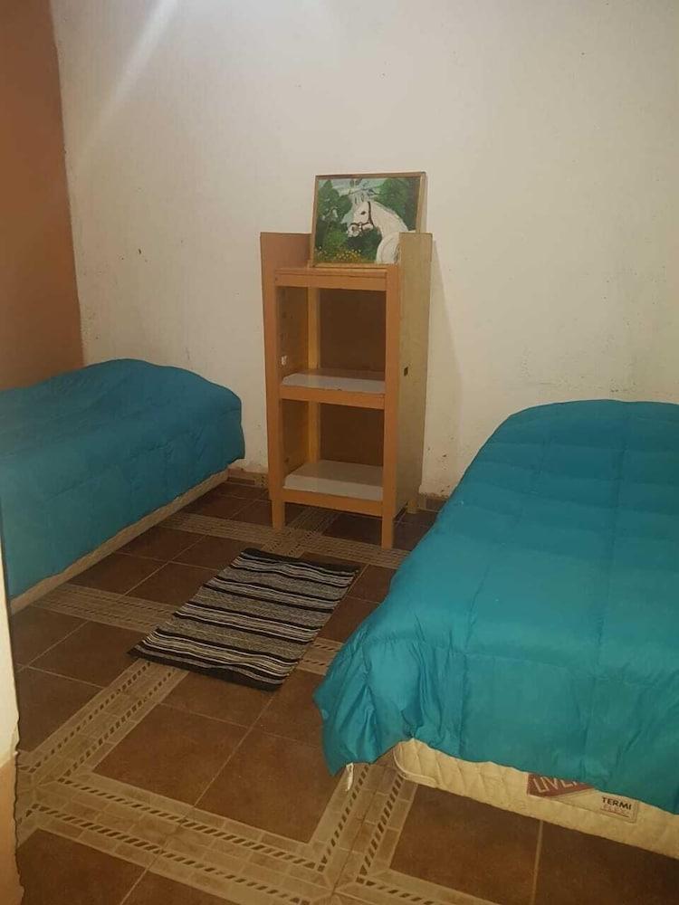 Hostal La Casa Blanca