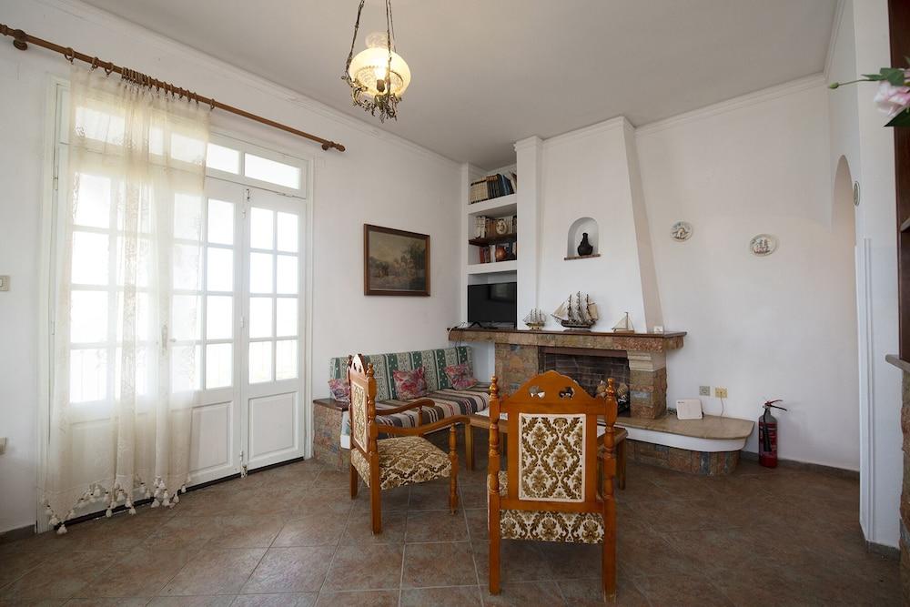 Giameiko Traditional House Kalymnos