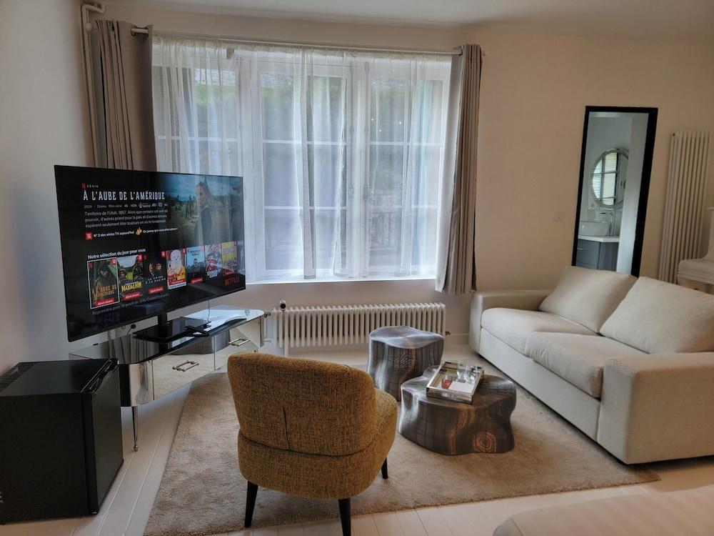 Villa Castel Chambres D'hôtes B&B