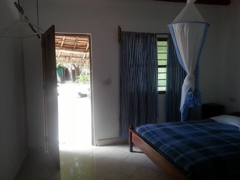 Family Beach Bungalows