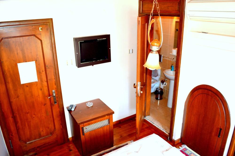 Yasar Marin Denizer Pansiyon